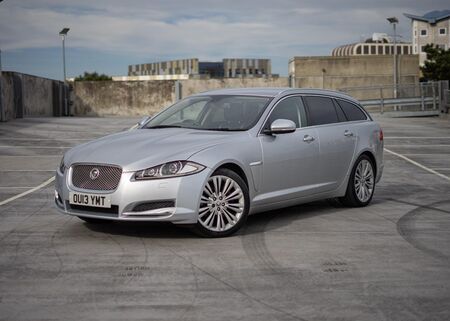 JAGUAR XF 3.0d V6 Portfolio Sportbrake Auto Euro 5 (s/s) 5dr