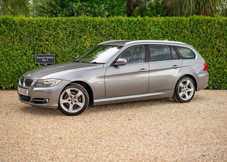 BMW 3 SERIES 2.0 318i Exclusive Edition Touring Euro 5 (s/s) 5dr