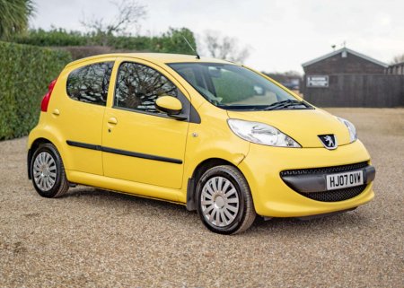 PEUGEOT 107 1.0 12V Urban Euro 4 5dr