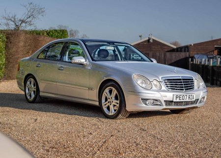MERCEDES-BENZ E CLASS 3.0 E320 CDI Avantgarde G-Tronic 4dr